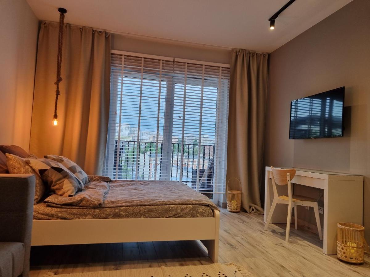 Apple Apartments - Gdanska Prywatne Miejsce Parkingowe Łódź Buitenkant foto